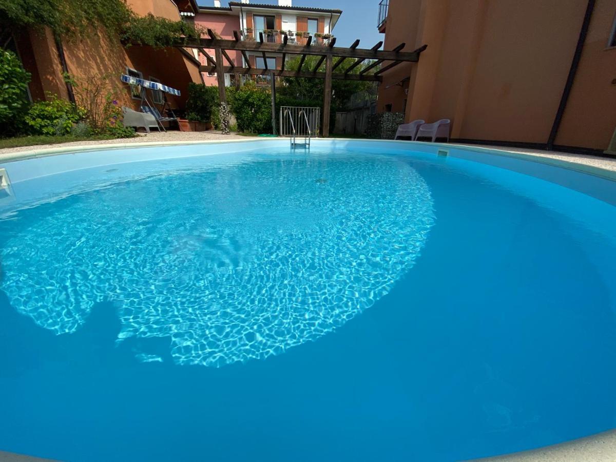 Welcome Traveller Alloggio Jaky Garda  Exterior foto